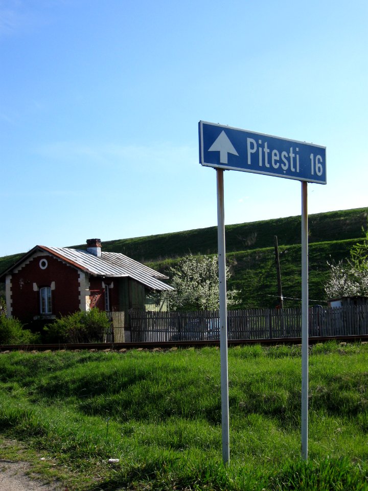 DN7 level crossing ~ Merişani, Argeş
