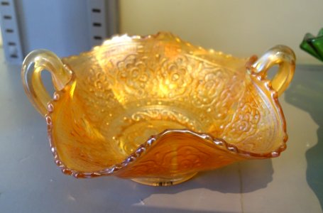 Dish, Millersburg Glass, Imperial Glass, Fenton Art Glass, or Northwood Glass companies, Ohio or West Virginia, 1905-1920, glass - Bennington Museum - Bennington, VT - DSC08898