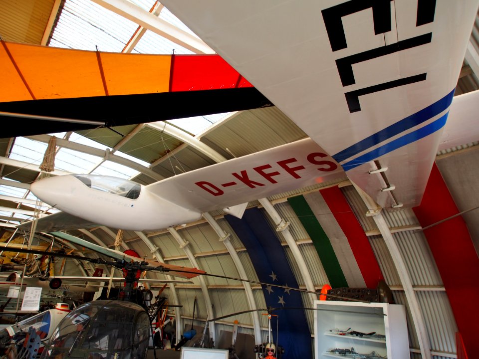 D-KFFS (aircraft) Akaflieg Stuttgart FS-26 pic1