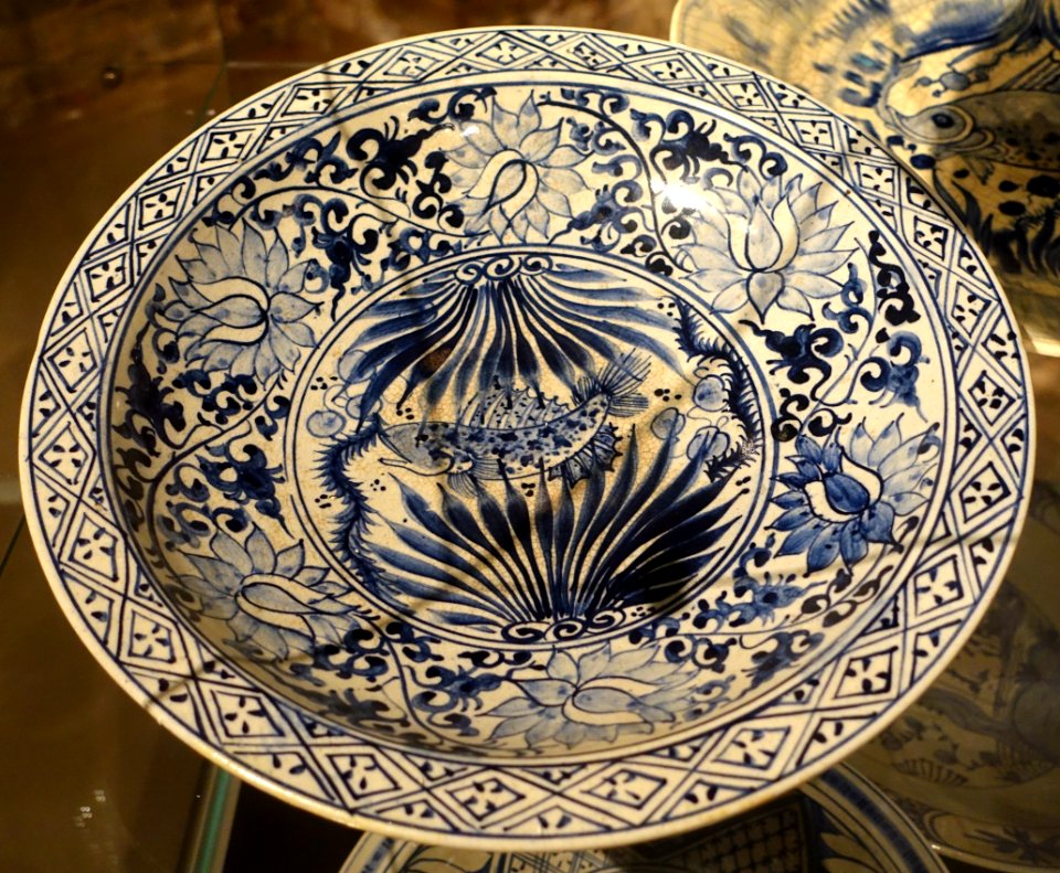 Dish, China, Yuan or Ming dynasty, 1350-1450 AD - Kulenovic Collection - Karlskrona, Sweden - DSC08453