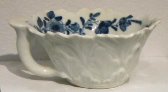 Dish, 1760-70, English, Worchester, soft-paste porcelain, Honolulu Museum of Art photo