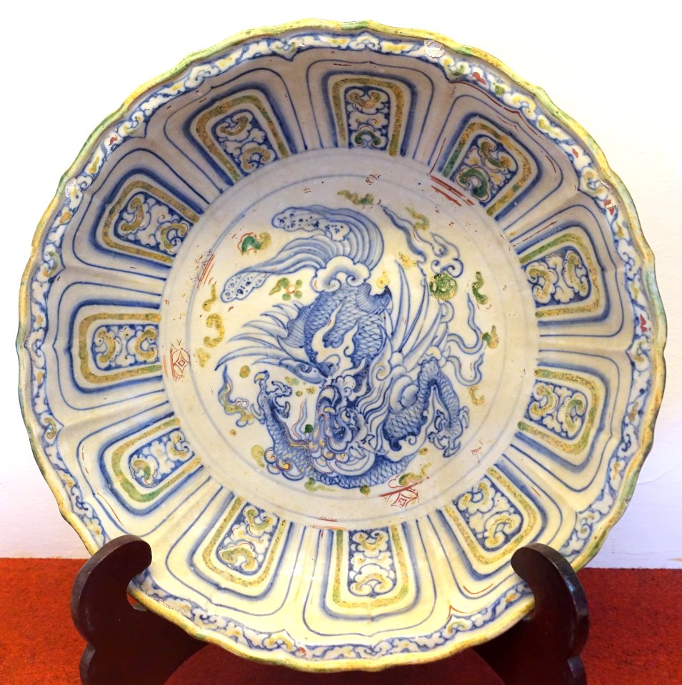 Dish, Chu Dau, 15th-16th century AD, stoneware - Museum of Vietnamese History - Ho Chi Minh City - DSC05996