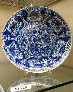 Dish, Holland, 1710-1730, tin-glazed earthenware, item HD 91.228 - Flynt Center of Early New England Life - Deerfield, Massachusetts - DSC04245