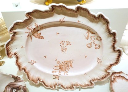 Dish, Rorstrand, 1772, faience with manganese decoration - Nordiska museet - Stockholm, Sweden - DSC09794