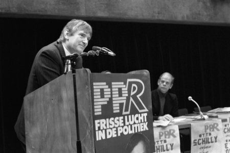 Discussie Otto Schily van West Duitse Grunen en PPR-lijsttrekker Bas de Gaay Fo, Bestanddeelnr 933-8992