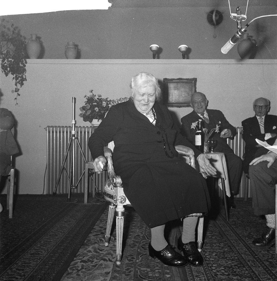 Dit is uw Leven , mevrouw ter Hall Kohler, Bestanddeelnr 913-4957