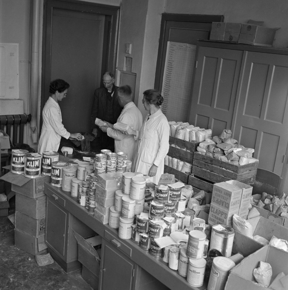 Distributie van melkpoeder en babyvoeding, Bestanddeelnr 900-4662