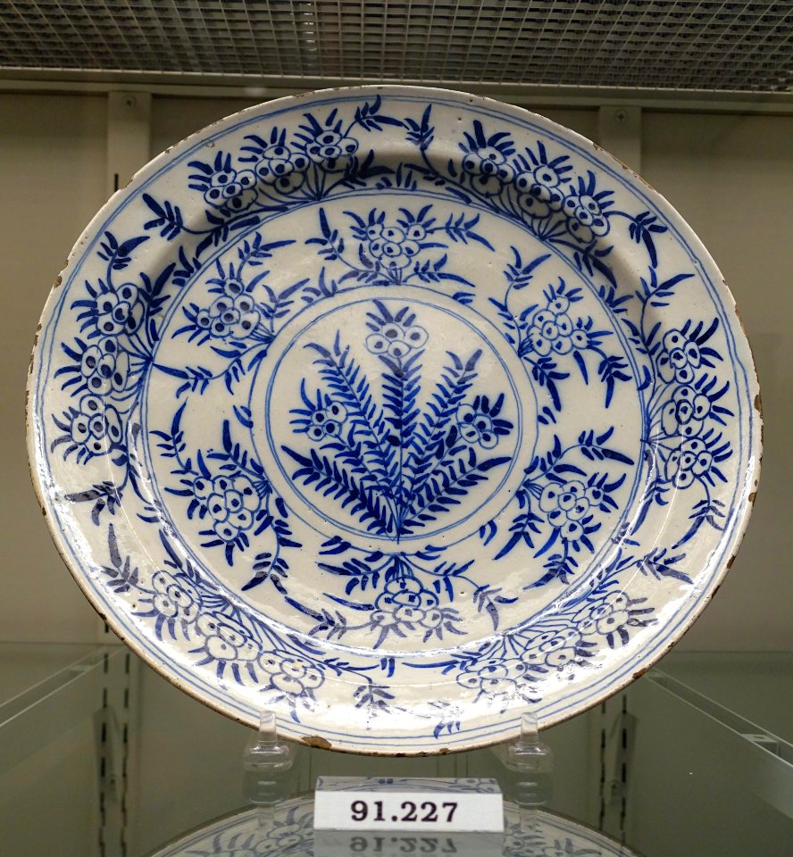 Dish, probably Bristol, England, possibly Holland, 1735-1745, tin-glazed earthenware, item HD 91.227 - Flynt Center of Early New England Life - Deerfield, Massachusetts - DSC04243