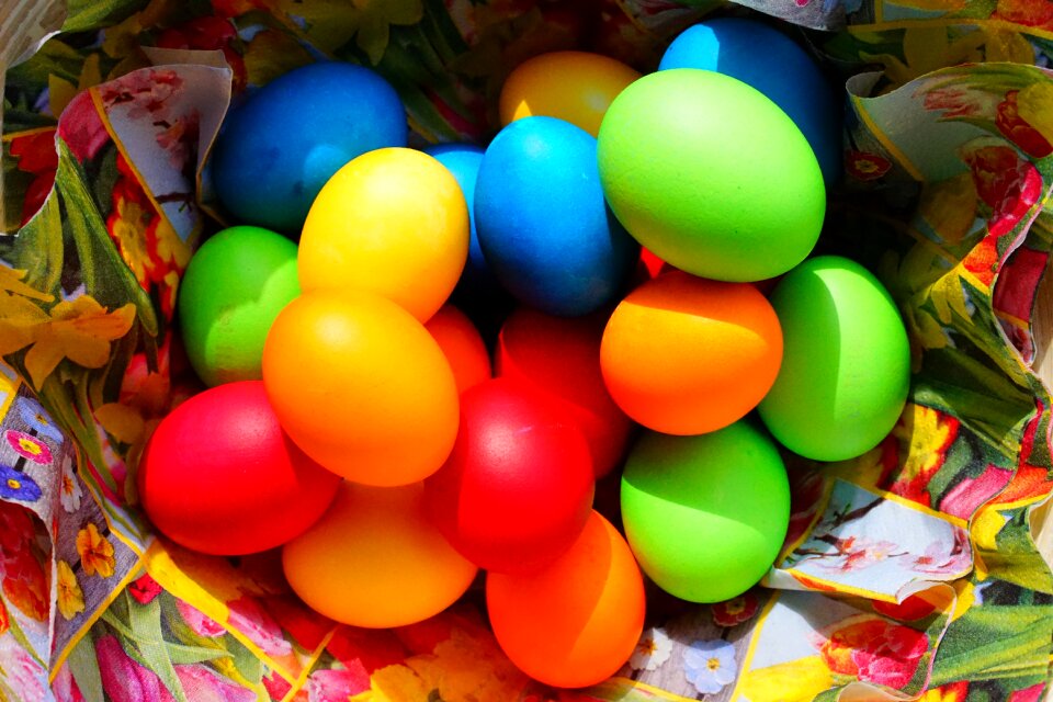 Happy easter easter egg painting colored