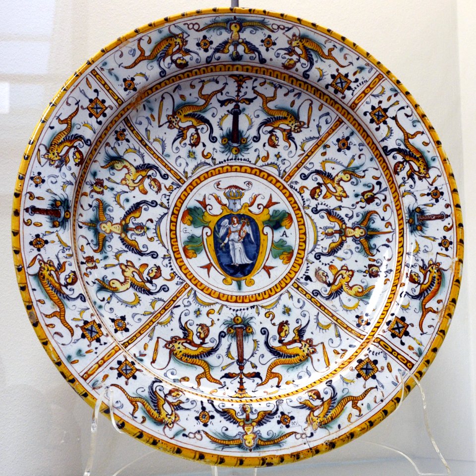 Dish Grotesques Urbino Gemeentemuseum 16022016