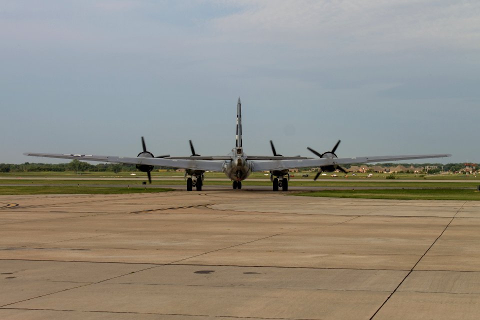 Fifi Wiley Post Airport 04