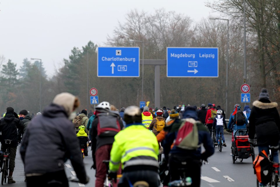Fife years Paris agreement bicycle demonstration Berlin 2020-12-12 53