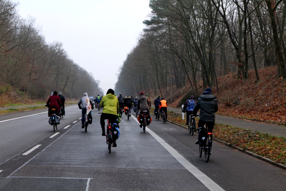 Fife years Paris agreement bicycle demonstration Berlin 2020-12-12 19