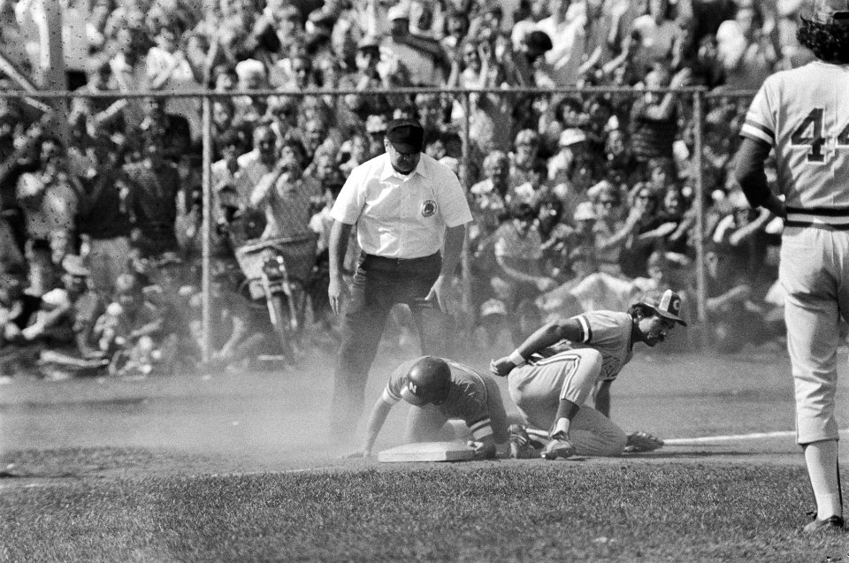 Finale EK honkbal in Haarlem, Nederland tegen Italie Nederlandse speler Don Wed, Bestanddeelnr 931-5932