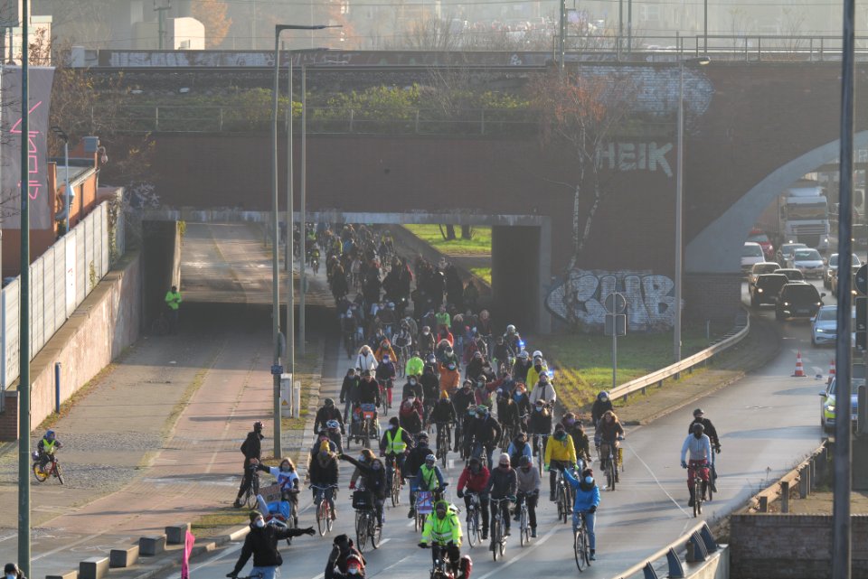 Fife years Paris agreement bicycle demonstration Berlin 2020-12-12 185
