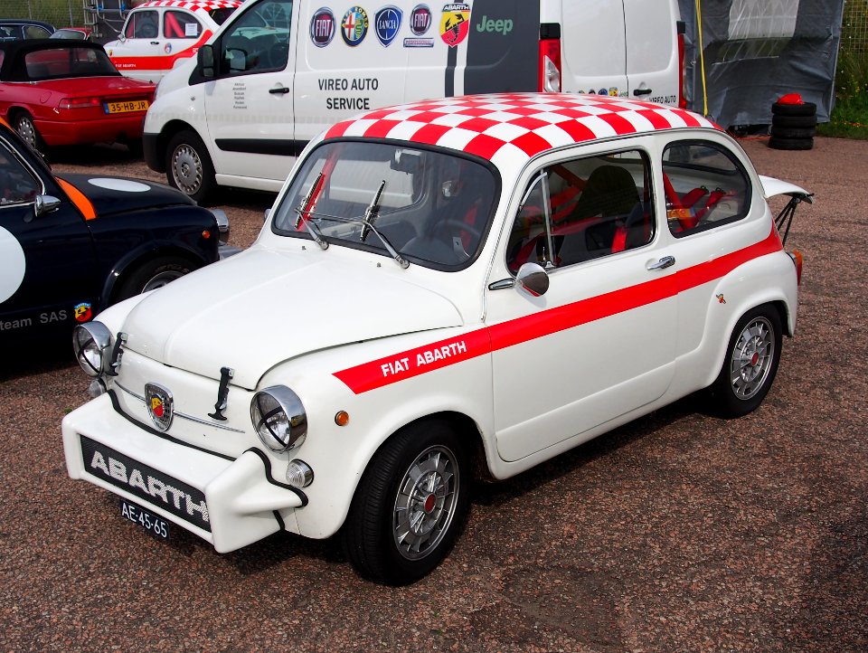 FIAT 500 ABARTH foto 2