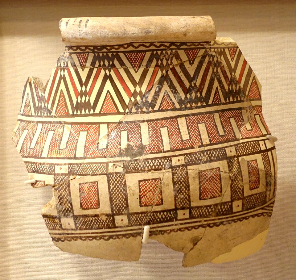 Fragment of a large vessel with geometric decoration, Alishar, Iron Age II, 1000-700 BC, ceramic - Oriental Institute Museum, University of Chicago - DSC07655