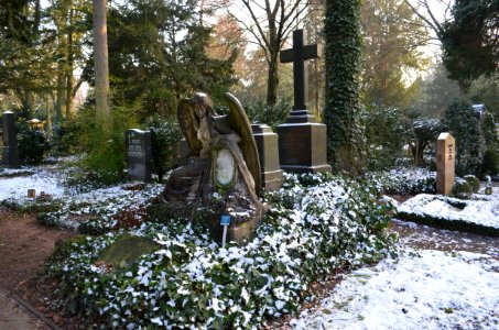 Frankfurt, Hauptfriedhof, Grab E 660 Auffarth-Schaefer (1)