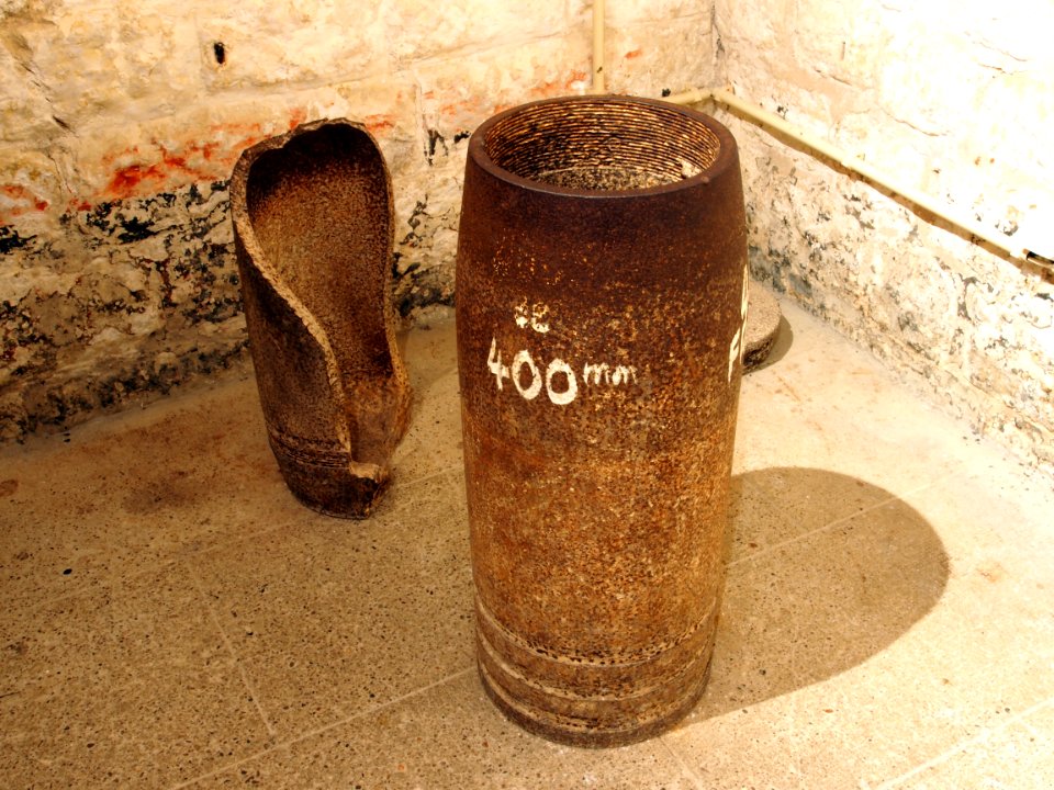 Fort de Douaumont, 400mm shell