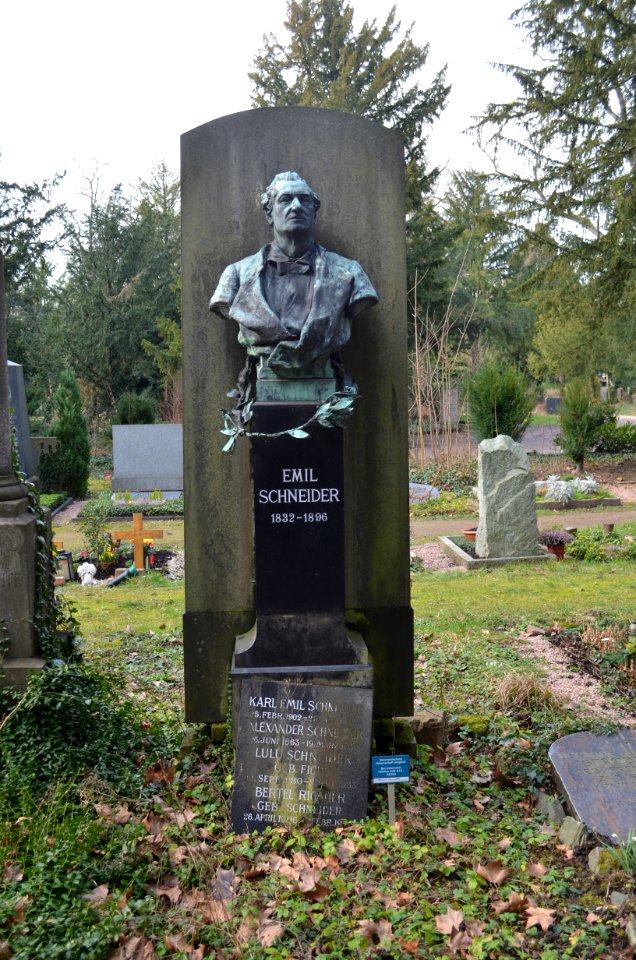 Frankfurt, Hauptfriedhof, Grab G 625 Schneider