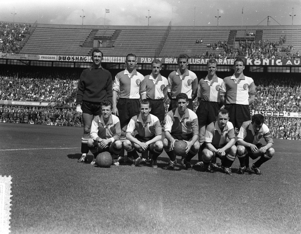 Feyenoord-elftal, Bestanddeelnr 909-7955
