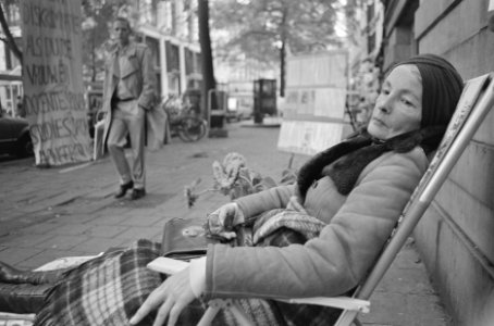 Filosofe dr. Hannelore Schroder al 22 dagen in hongerstaking voor vaste aanstell, Bestanddeelnr 934-0787