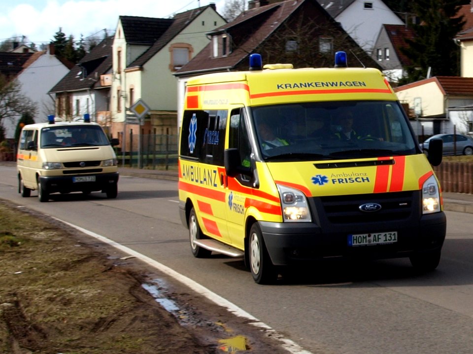 Ford ambulanz Frish and a VW ambulanz