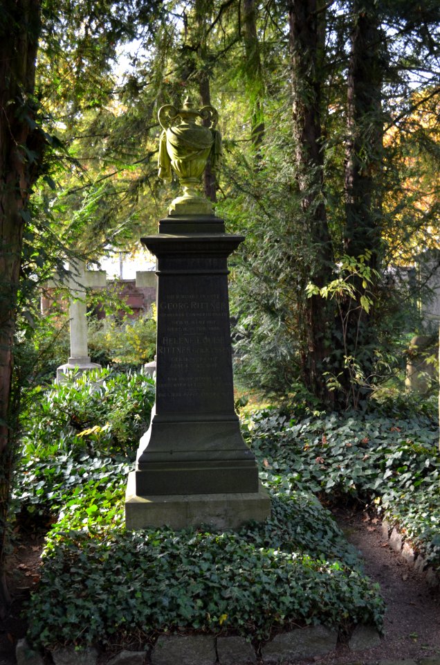 Frankfurt, Hauptfriedhof, Grab F IV Ihm