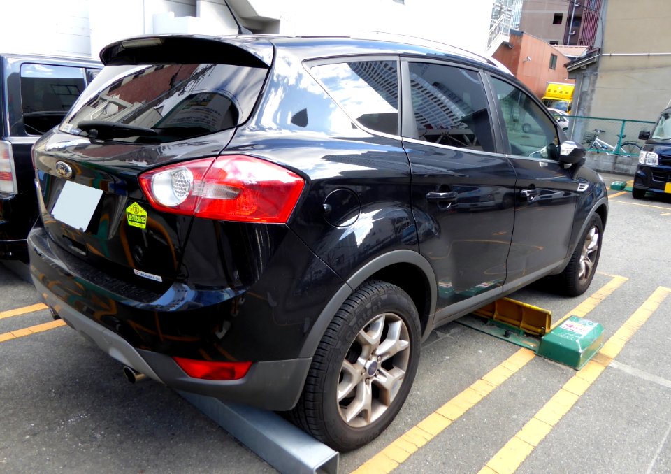 Ford KUGA Titanium Midnight-sky (WF0HYDP) rear
