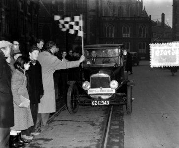 Ford autorally van oude wagens naar Amsterdam, Bestanddeelnr 906-1845