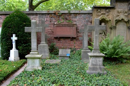 Frankfurt, Hauptfriedhof, Grab adM 432 Bolongaro-Crevenna