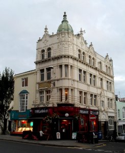 Former Western Hotel (now The Juggler), 21 Western Road, Hove (September 2010) (1)