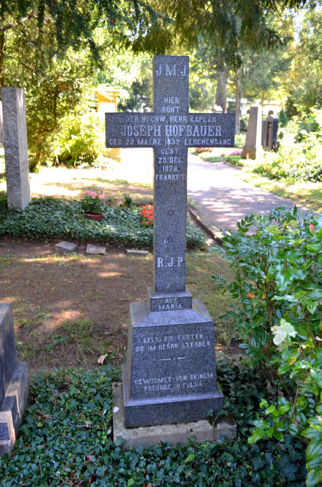 Frankfurt, Hauptfriedhof, Grab B 141-142 Katholische Geistlichkeit, Joseph Hofbauer