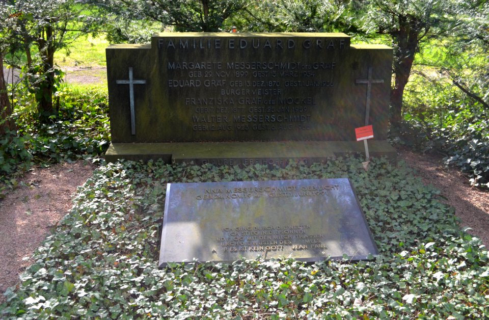 Frankfurt, Hauptfriedhof, Grab Eduard Gräf (1)