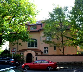 Frankfurt, Steinlestraße 1