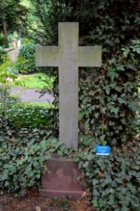 Frankfurt, Hauptfriedhof, Grab D 241 Jassoy