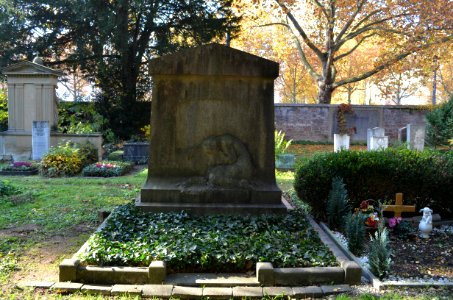 Frankfurt, Hauptfriedhof, Grab F 450 Förster