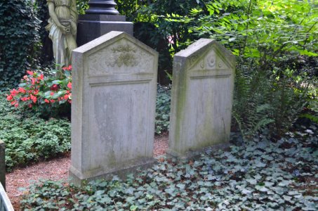 Frankfurt, Hauptfriedhof, Grab D 324 Braunfels (4)