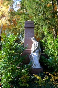 Frankfurt, Hauptfriedhof, Grab F 1732 Barbarino