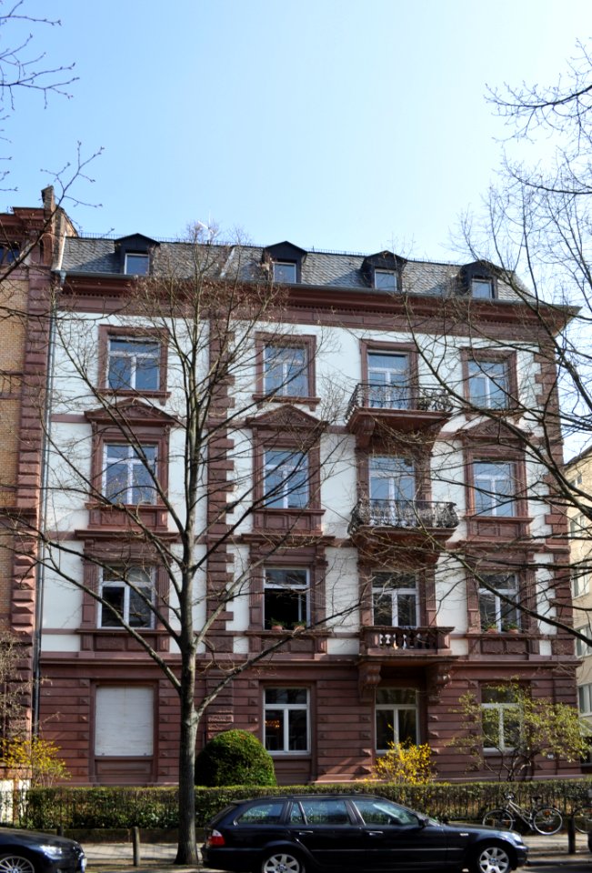 Frankfurt, Liebigstraße 50