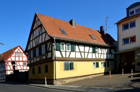 Frankfurt-Bergen, Marktstraße 44
