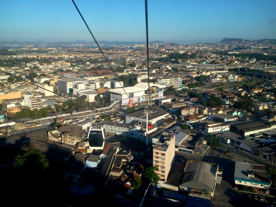Estação de Bonsucesso(visto do alto do teleférico)