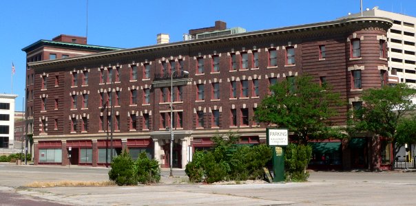 Flatiron Hotel (Omaha) from SE 1 photo