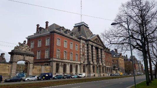 Etterbeek-Caserne de Witte de Haelen (2)