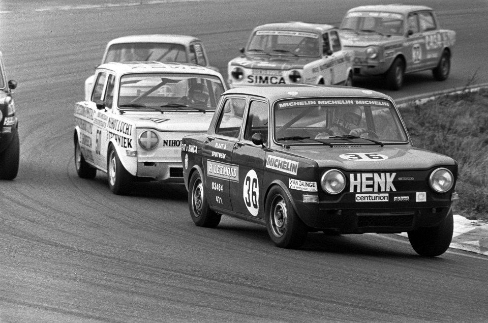 Finaleraces Nederlandse kampioenschappen op Zandvoort formule V 1300 , Henk Bok, Bestanddeelnr 927-4943