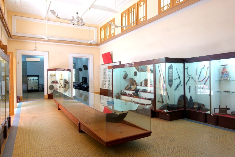 Ethnography room - Museum of Vietnamese History - Ho Chi Minh City - DSC05772