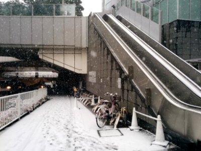 Escalator in snowy Roppomgi Hills