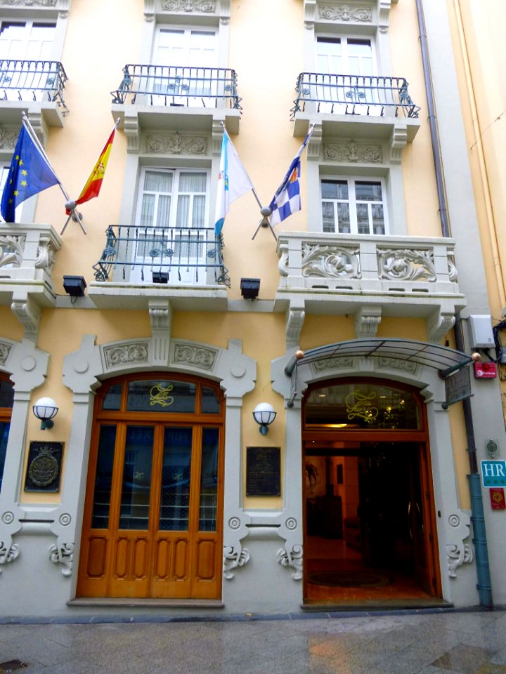 Ferrol - Barrio de La Magdalena - Hotel El Suizo 2