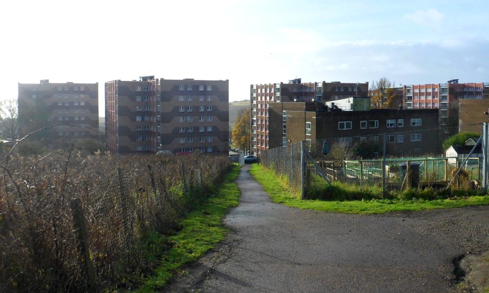 Footpath from Swanborough Flats, Whitehawk to Warren Road, Woodingdean (December 2013) (2)