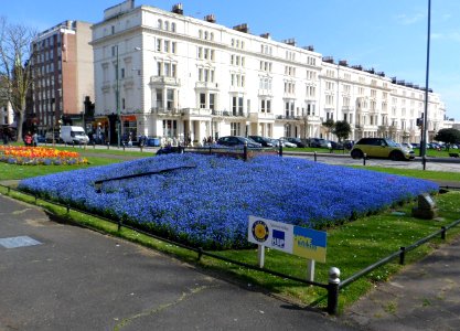 Floral Clock, Palmeira Square, Hove (May 2013) (4)
